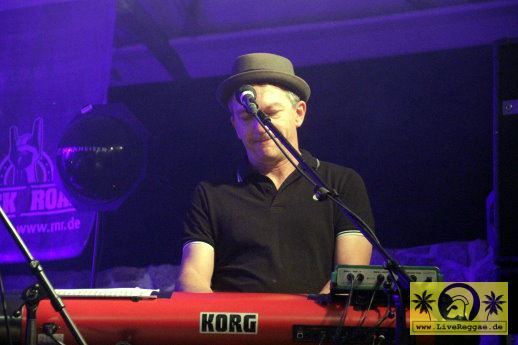 The Busters (D) feat. Dr. Ring Ding 18. This Is Ska Festival - Wasserburg, Rosslau 27. Juni 2014 (4).JPG